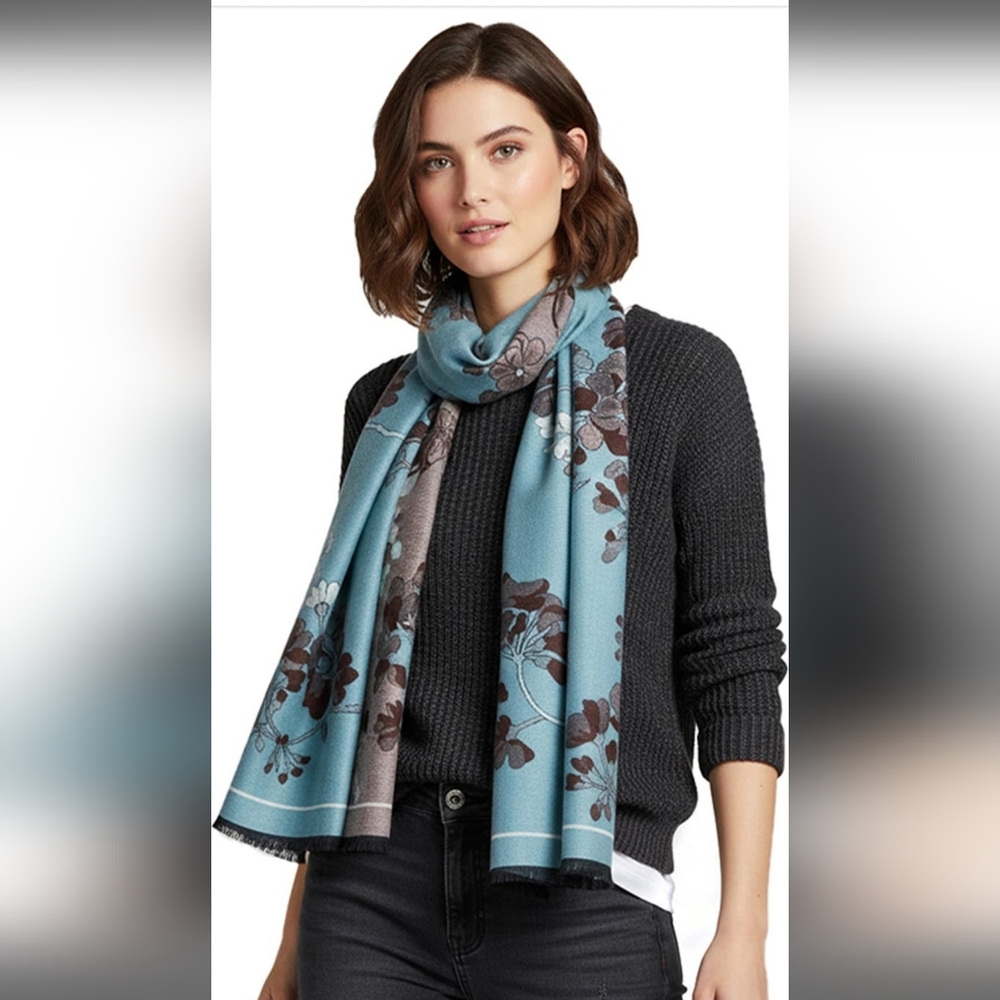 SAACHI BOTANICAL REVERSIBLE PRINT SCARF /SIZE:ONE SIZE /LIGHT BLUE